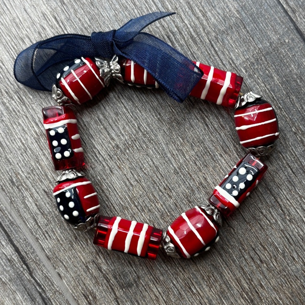 Red‎ White Black Striped Polka Dot Glass Bead Stretch Bracelet Navy Ribbon Bow